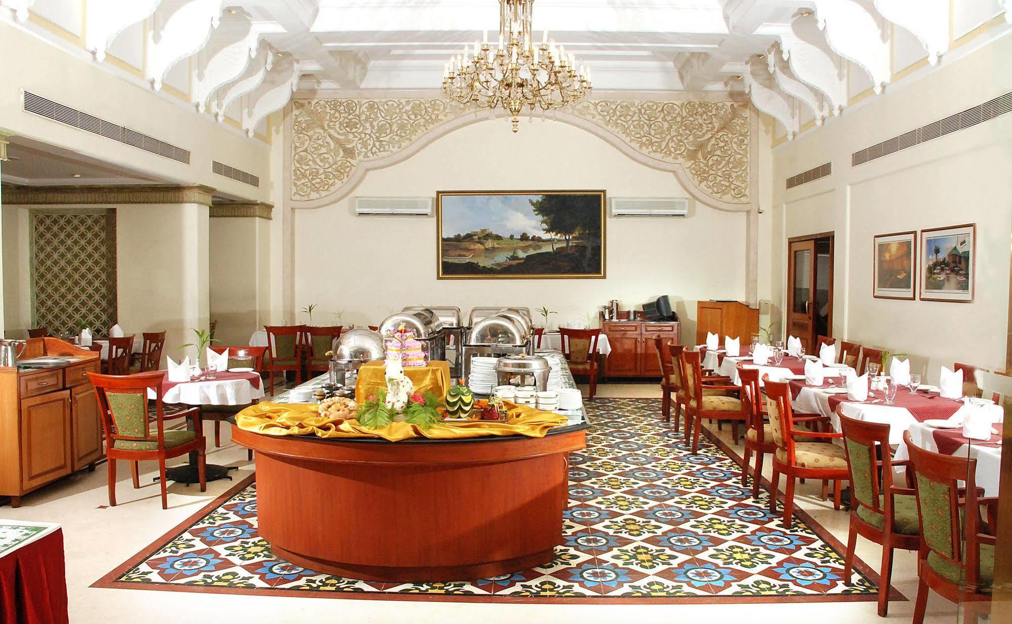 Royal Court Madurai Exterior foto