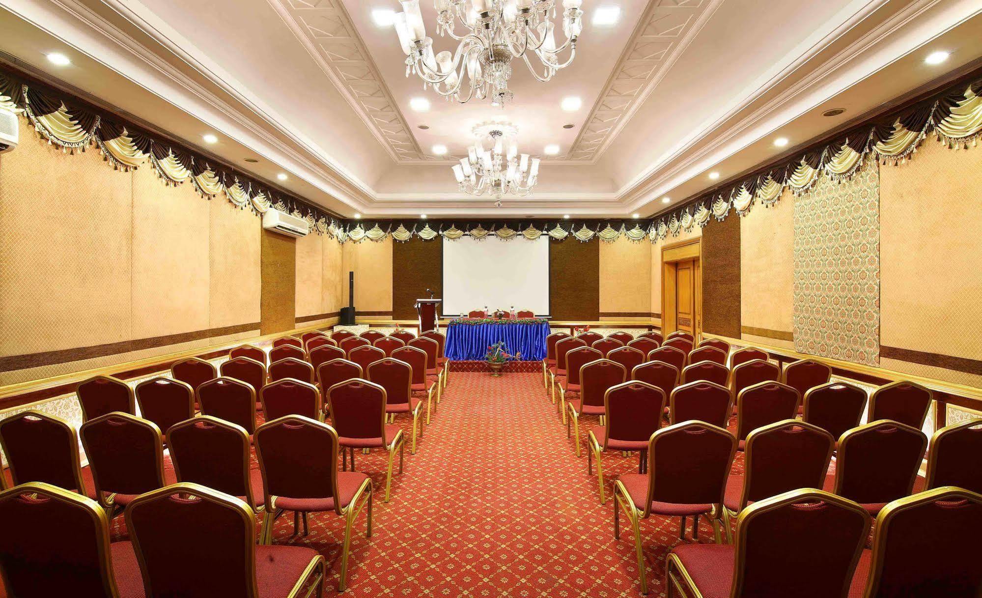 Royal Court Madurai Exterior foto