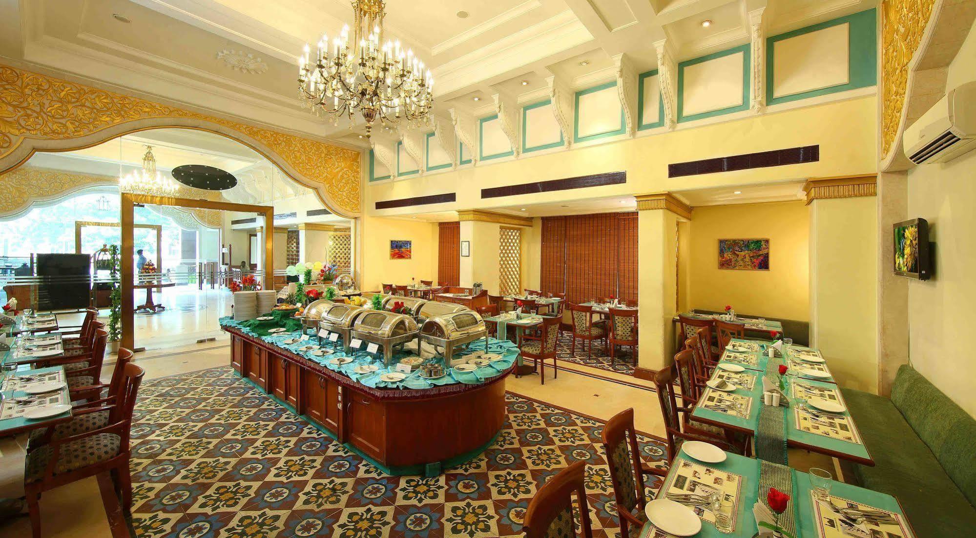 Royal Court Madurai Exterior foto