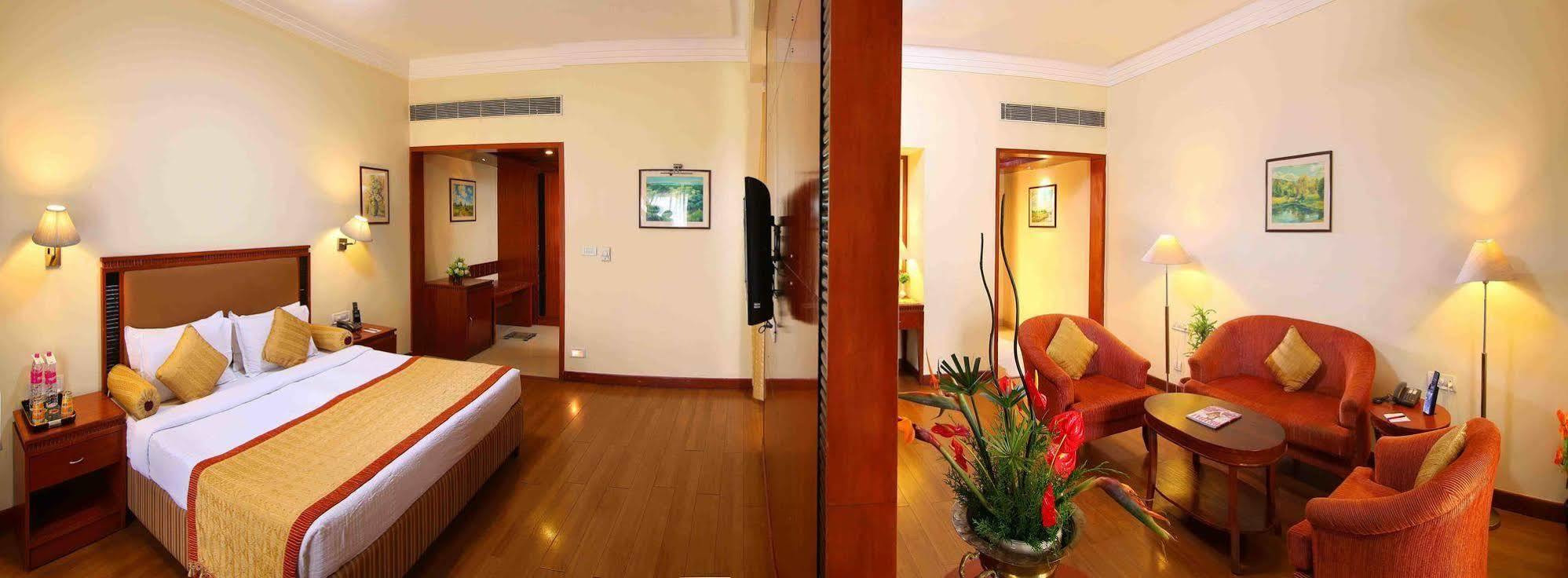 Royal Court Madurai Exterior foto